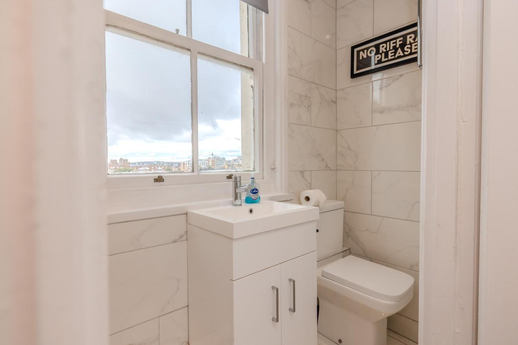 Luxe City Living L 2-Bedroom Flat With Free Parking Μπράιτον Εξωτερικό φωτογραφία
