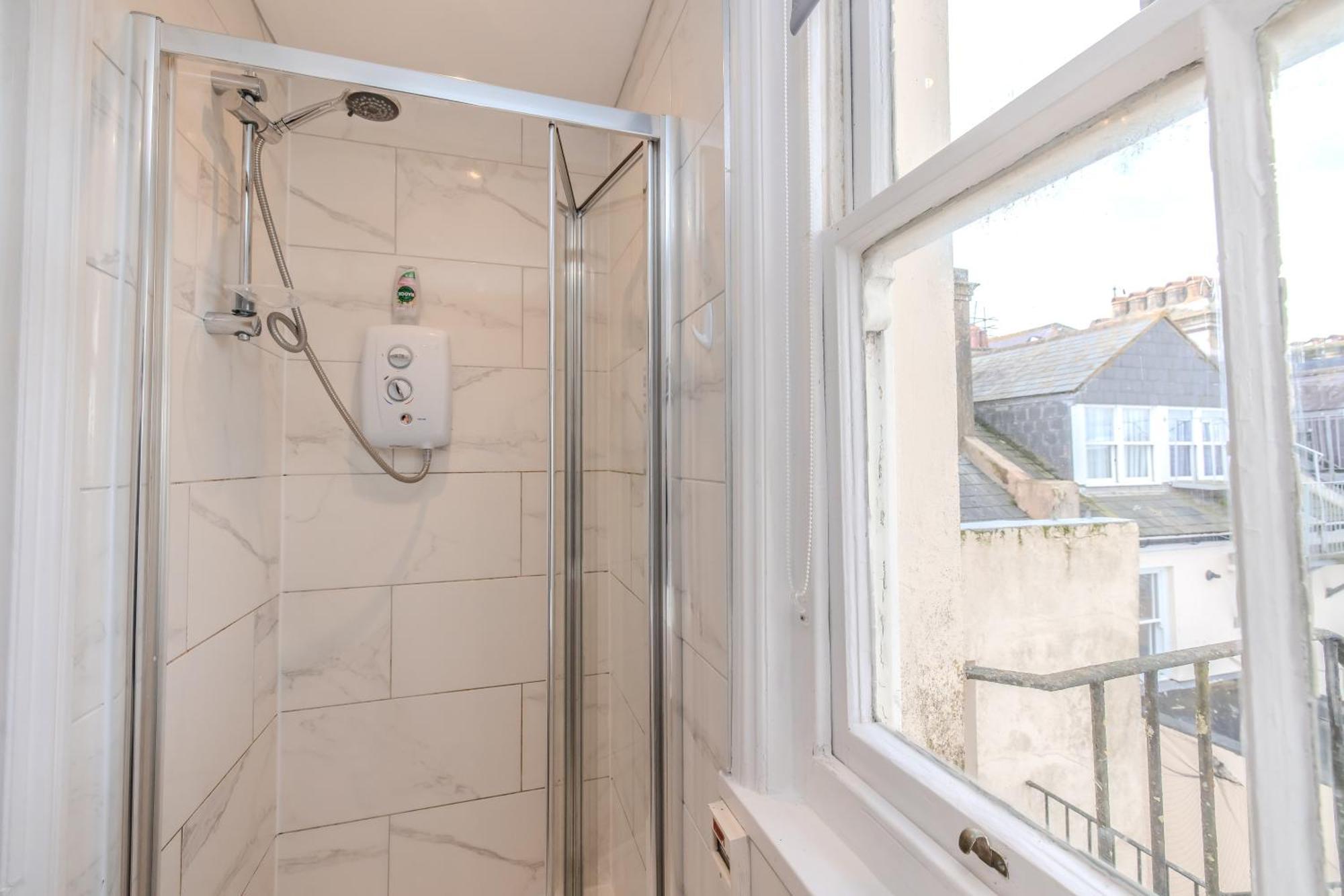 Luxe City Living L 2-Bedroom Flat With Free Parking Μπράιτον Εξωτερικό φωτογραφία